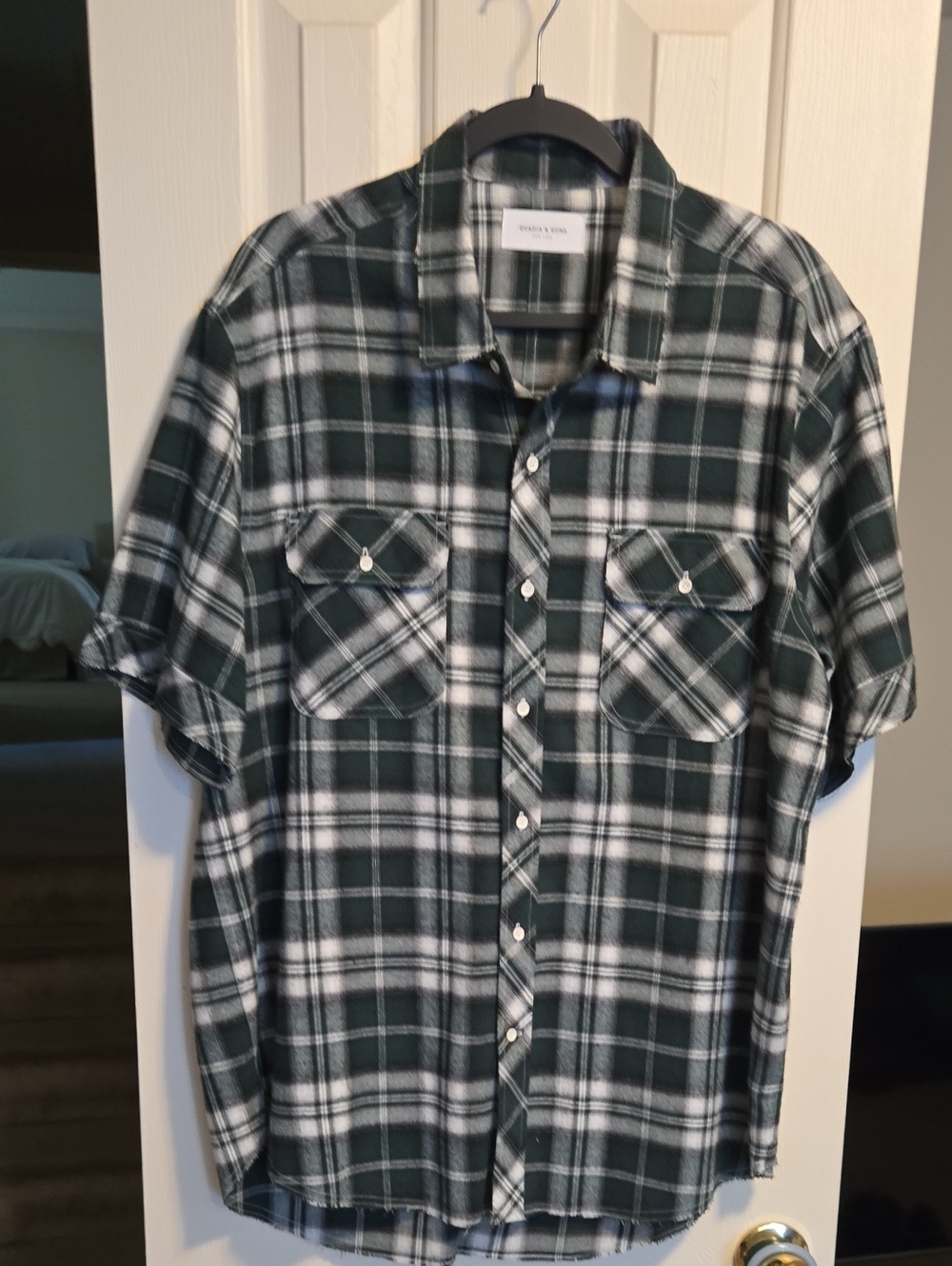 Men Short-Sleeve Green Plaid Button-Down Shirt by Bridges & Hyde